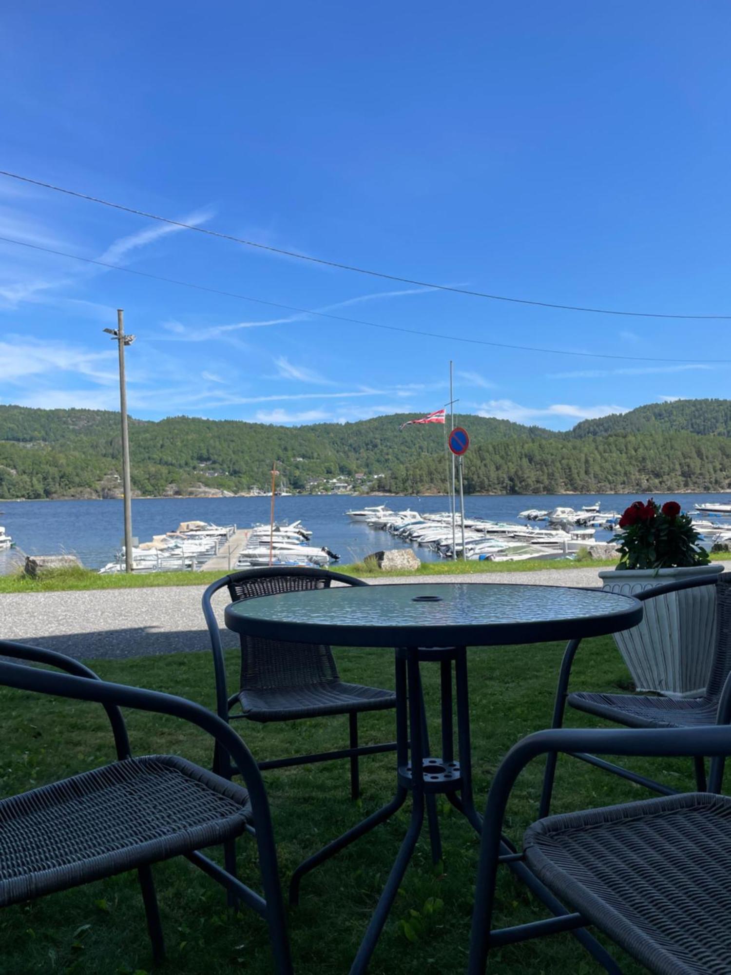 Leilighet Ved Sjoen Med Strand Διαμέρισμα Porsgrunn Εξωτερικό φωτογραφία